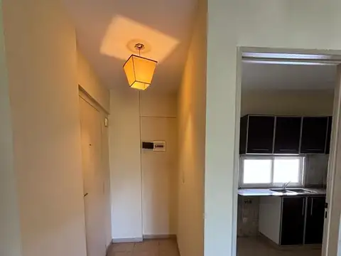 Depto Tipo Casa en Alquiler de 1 dormitorio
