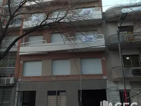 Venta -Departamento - República de la Sexta