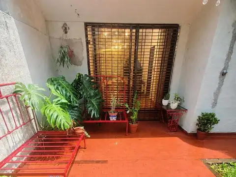 OPORTUNIDAD VENTA CASA 5 AMBIENTES ESCUCHA OFERTAS