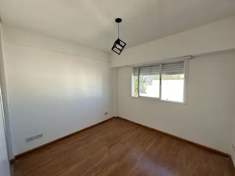 OPORTUNIDAD,VENTA DEPARTAMENTO 2 AMBIENTES CON COCHERA. IDEAL INVERSOR