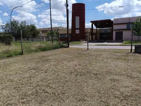 VENTA TERRENO SPILIMBERGO NORTE 248M2 escritura.