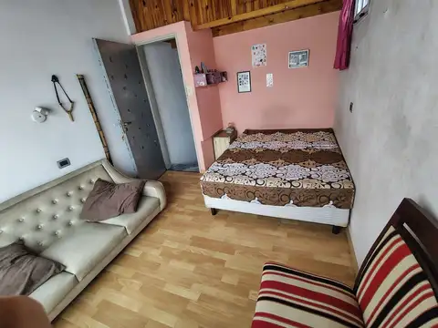 Venta Casa 4 ambientes Escalada