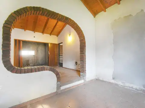 Casa 5 ambientes con 3 baños