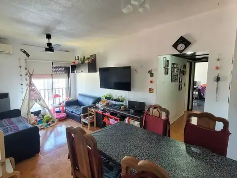 Departamento 3 ambientes con 1 baño