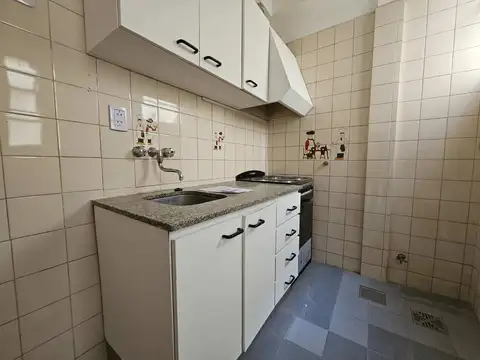 Departamento en Venta en Flores, USD 69.900