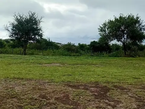 SE VENDE LOTE EN BARRIO TEJAS 4