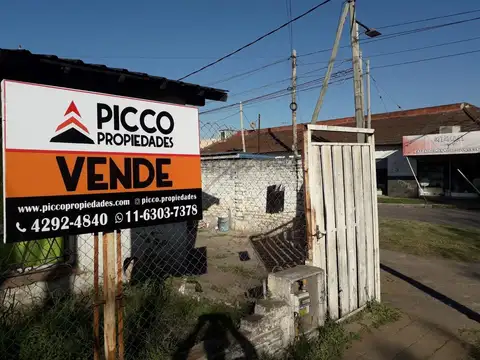 CASA CON DEPARTAMENTO A RECICLAR EXCELENTE OPORTUNIDAD 