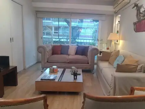 Departamento en Venta de 4 amb dependencias y Patio