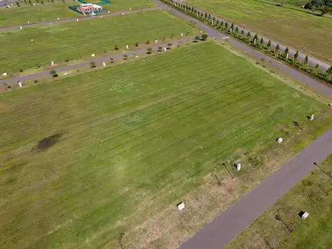 Terreno en Venta en Funes, USD 80.000