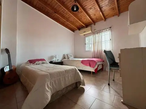 Depto Tipo Casa en Venta 40 años