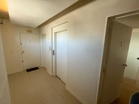 Oficina 3 ambientes con 3 baños