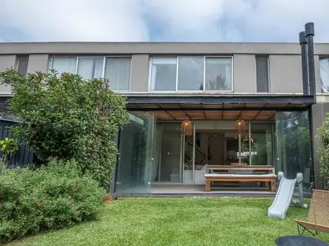 Venta duplex 4 ambientes La Mansa, Islas del Golf 