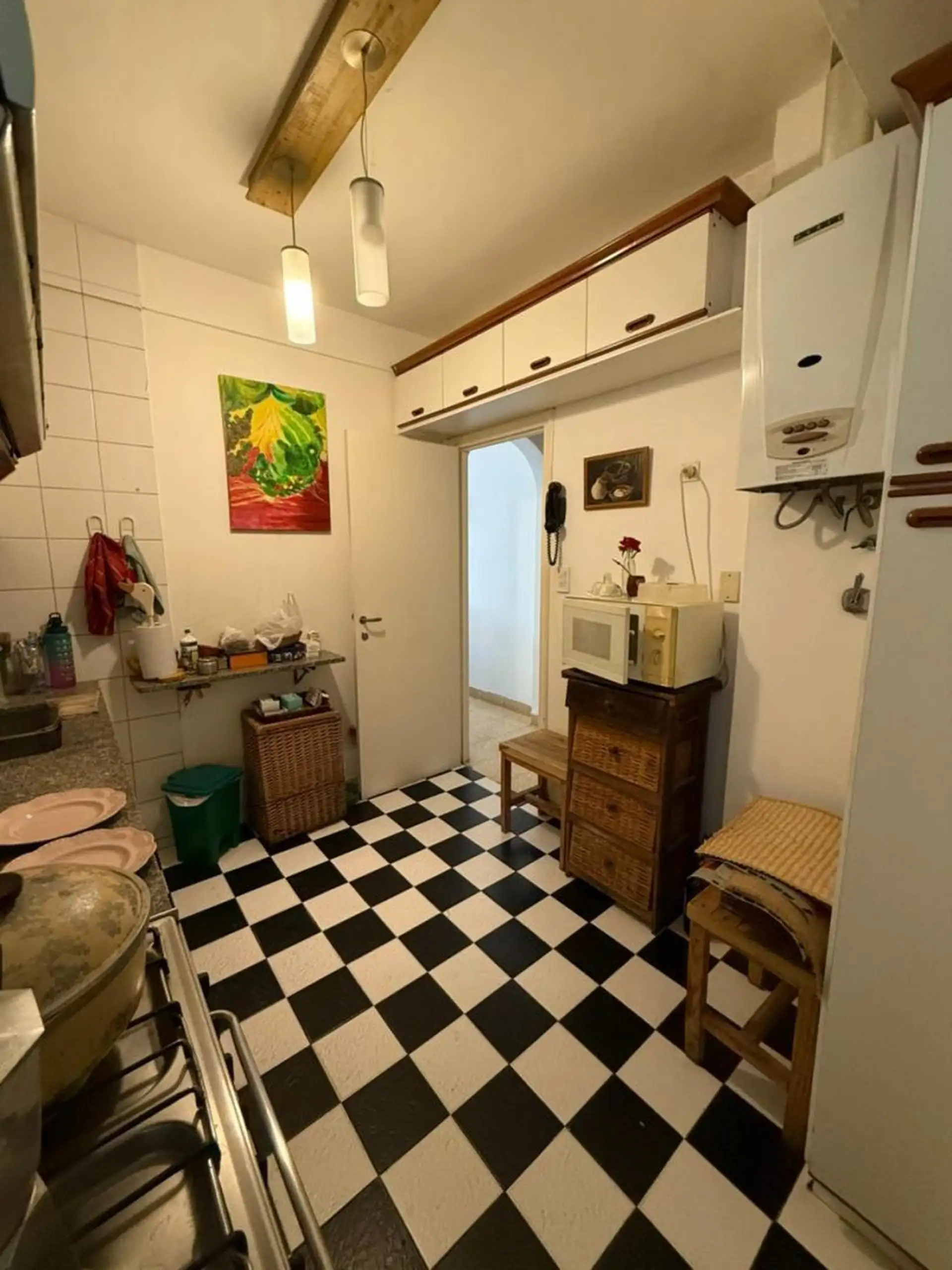 Venta de Departamento de 3 Ambientes con Dependencia en Zona Centro