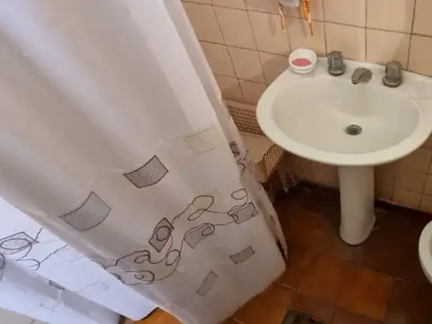 Vendo Casa de 3 Ambientes