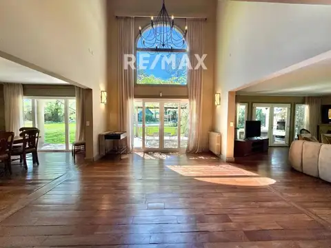 Casa en Venta en General Pacheco, USD 790.000