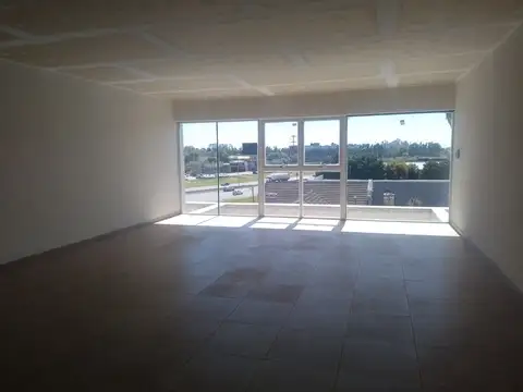 Oficina en Venta con 1 cochera