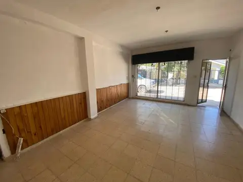 Local en Alquiler en Roldan, $ 380.000