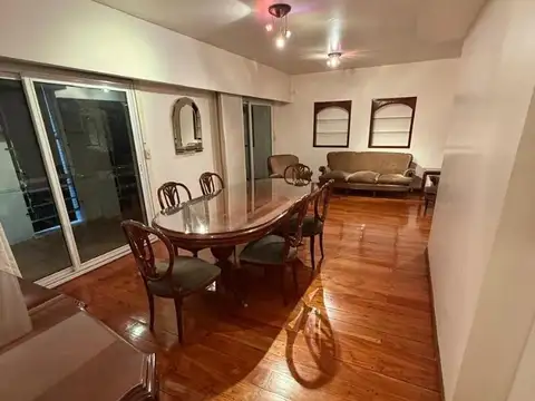 Departamento en Alquiler de 3 dormitorios