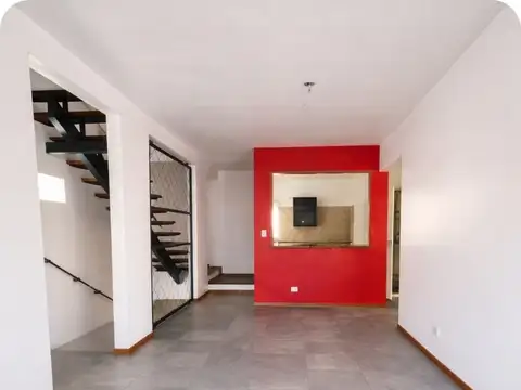 Depto Tipo Casa en Venta 20 años