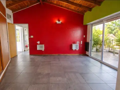 Depto Tipo Casa en Venta en Coghlan, USD 259.000