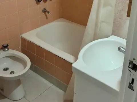 Departamento 2 ambientes con 1 baño