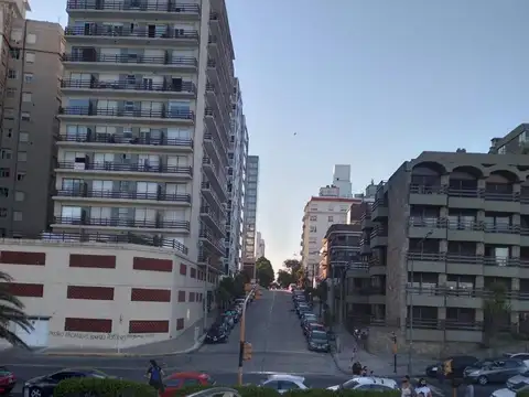 Venta  departamento con cochera