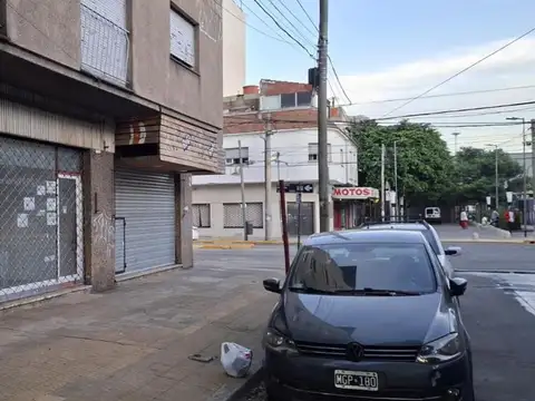 Avellaneda 205