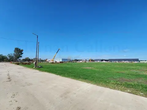 EXCELENTE TERRENO DE 2000 M² EN EL PARQUE INDUSTRIAL R25