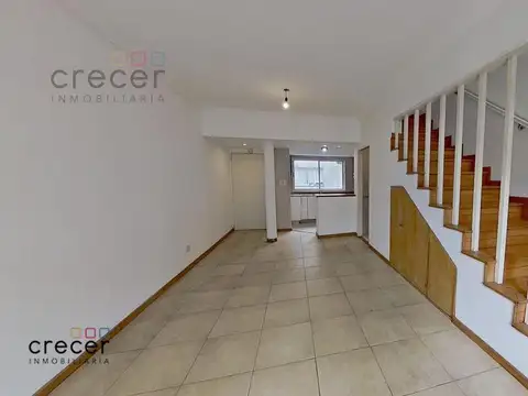 Depto Tipo Casa en Venta de 3 ambientes