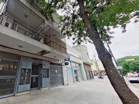 Venta hermoso depto tipo PH Duplex 3 ambientes con balcón y parrilla propia