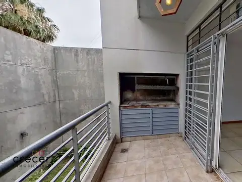 Depto Tipo Casa en Venta en Villa Ortuzar, USD 170.000