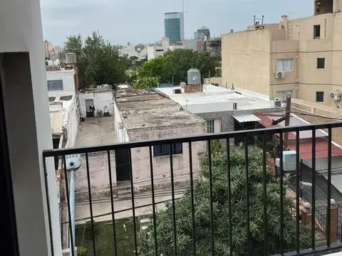 VENTA DPTO ALTO ALBERDI A MTS NVO CENTRO SHOPPING.