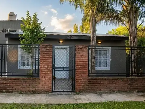 VENTA CASA DE 6 AMBIENTES FRANCISCO ALVAREZ