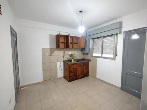 PH 3 ambientes con patio SIN EXPENSAS en Remedios de Escalada, Lanus!