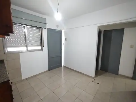 Depto Tipo Casa en Alquiler de 3 ambientes