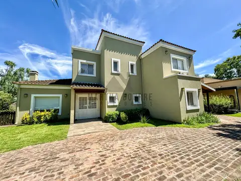 Casa en Venta en Springdale, USD 295.000