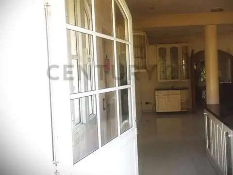 Quinta en Venta en Barrio Parque Leloir, USD 319.000