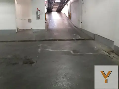 Cochera en venta - 17Mts2 - La Plata
