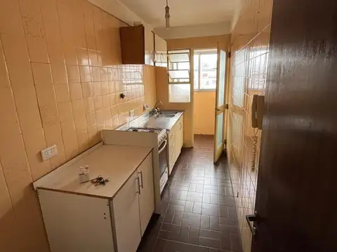 Departamento en Alquiler en Balvanera, $ 850.000
