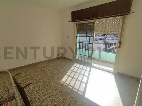 PH 3 AMBIENTES CON PATIO Y TERRAZA PROPIA