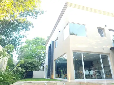 Casa en Alquiler en Acassuso El Cano  /  Rio, USD 5.500