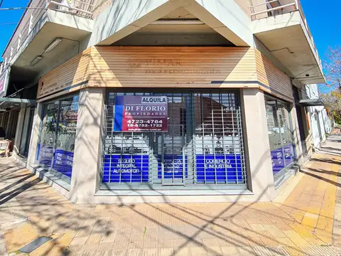 Local en alquiler en San Isidro Vias / Rolon