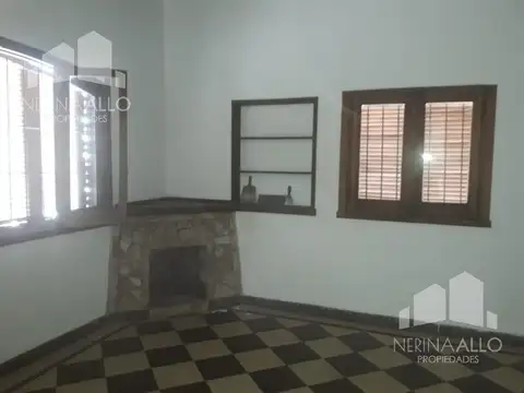 Depto Tipo Casa en Venta en Ituzaingo, USD 150.000