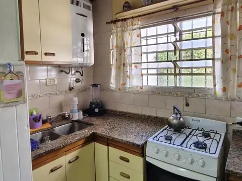 LUIS MARIA CAMPOS al 3100