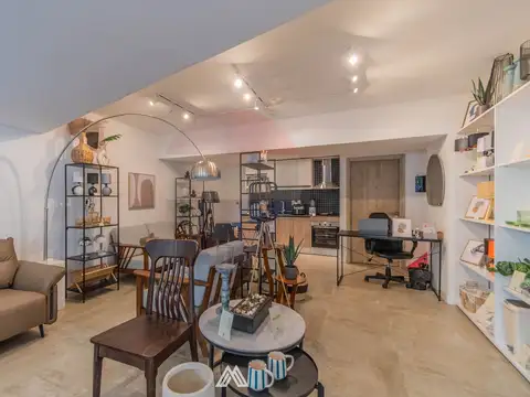 ALQUILER LOCAL COMERCIAL PUNTA CARRETAS