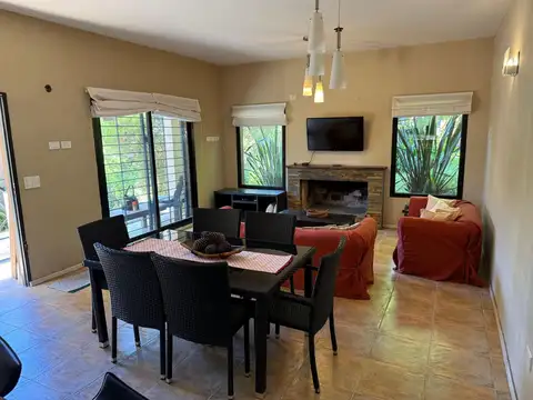 Casa en Alquiler Temporal al Noreste