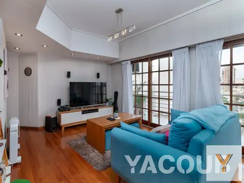 Departamento en Venta con 2 cocheras