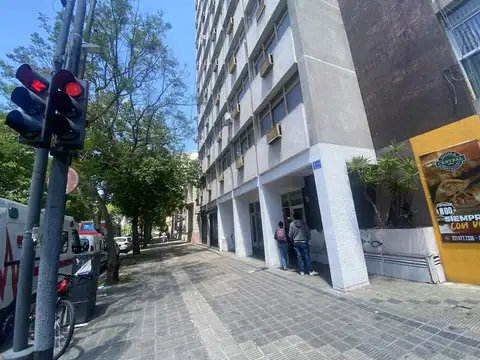 Oficina en Venta 50 años