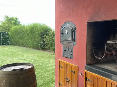 Casa en Alquiler en El Canton, USD 4.000