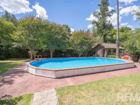 Venta casa 2 amb con pileta y quincho - El Remanso